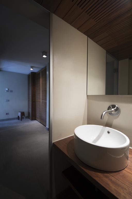 Suite & Pool-Como House-160 Mt-Private Indoor Swimming Pool, Heated All Year-Private Covered Parking-Private Garden And Terrace-Fully Equipped Kitchen Екстериор снимка
