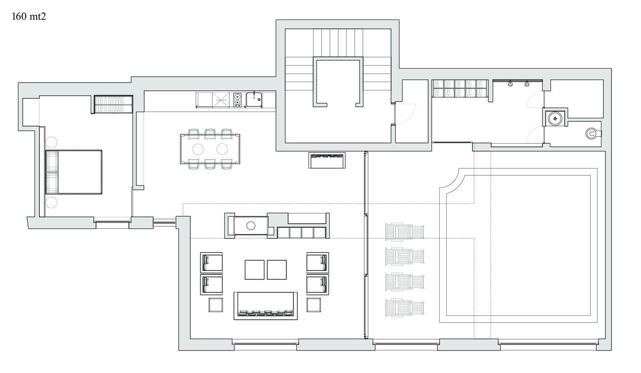 Suite & Pool-Como House-160 Mt-Private Indoor Swimming Pool, Heated All Year-Private Covered Parking-Private Garden And Terrace-Fully Equipped Kitchen Екстериор снимка