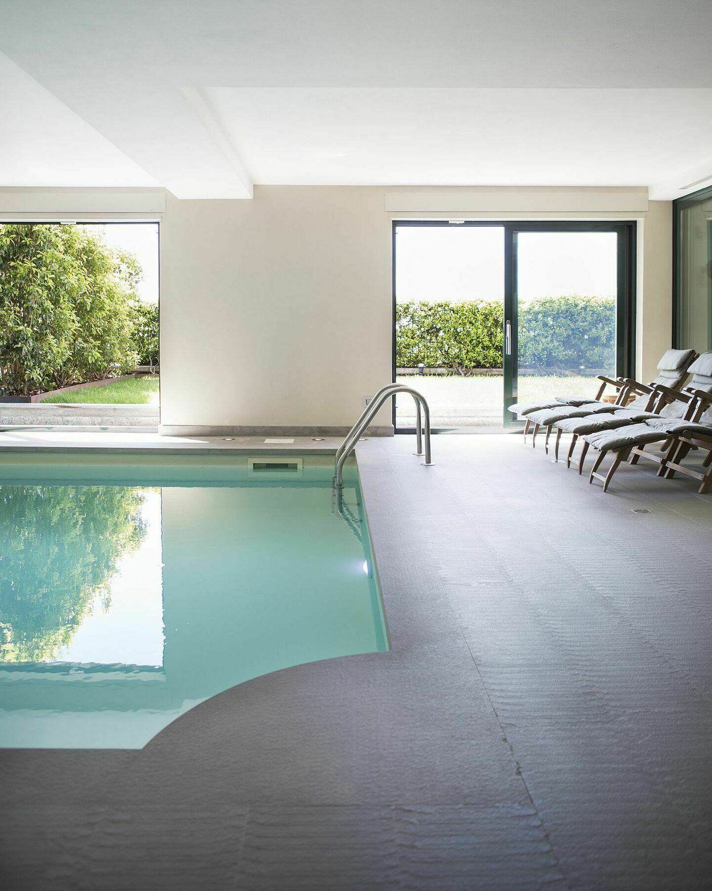 Suite & Pool-Como House-160 Mt-Private Indoor Swimming Pool, Heated All Year-Private Covered Parking-Private Garden And Terrace-Fully Equipped Kitchen Екстериор снимка