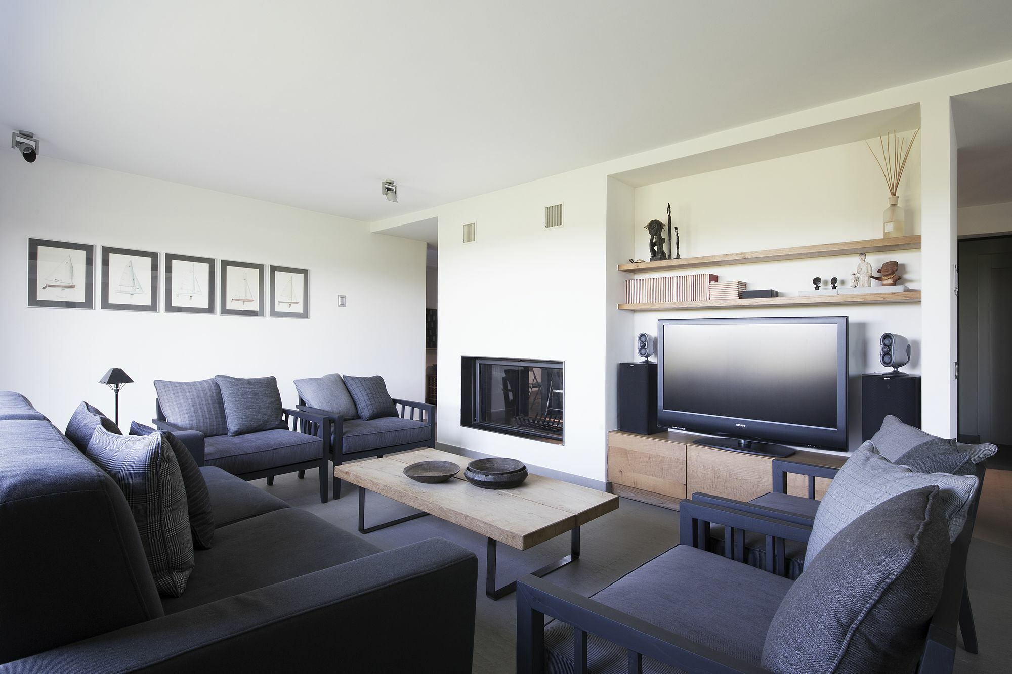 Suite & Pool-Como House-160 Mt-Private Indoor Swimming Pool, Heated All Year-Private Covered Parking-Private Garden And Terrace-Fully Equipped Kitchen Екстериор снимка